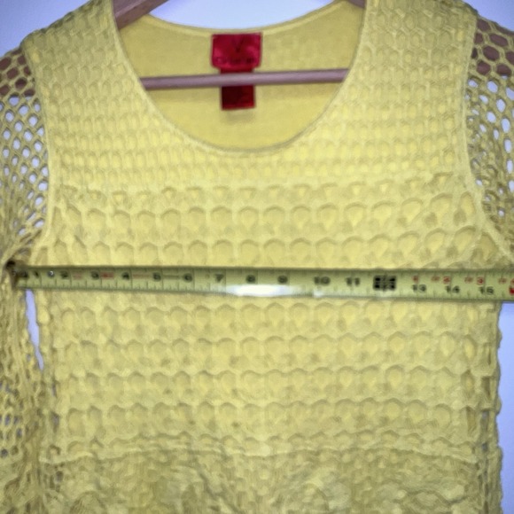 V Christina Floral Crochet Top Sz Small Yellow Bright Spring Delicate Boho Chic - Picture 10 of 11